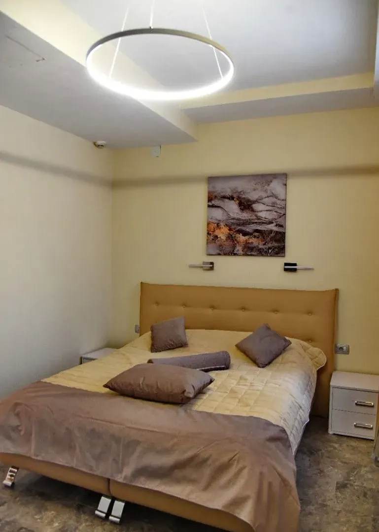 Prodaja, kuća, 350m², Stoliv, Kotor