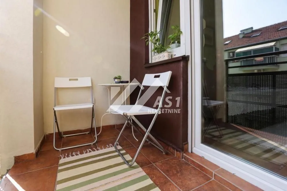 Rent, one bedroom apartment, 38m², Grbavica, Novi Sad Sve Podlokacije
