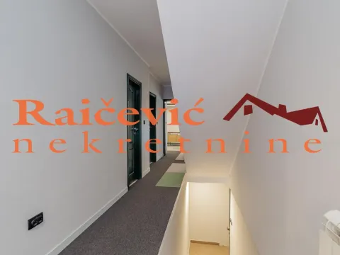 Izdavanje, poslovni prostor, 152m², Voždovac Sve Podlokacije, Beograd - image 7