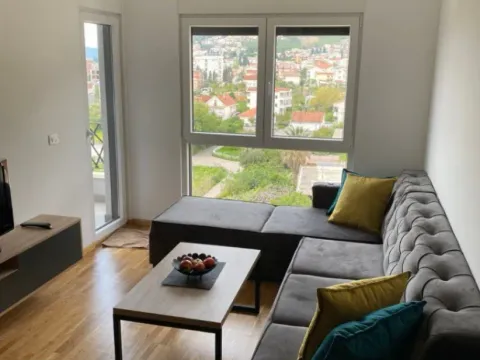 Rent, one bedroom apartment, 42m², Ilino, Bar