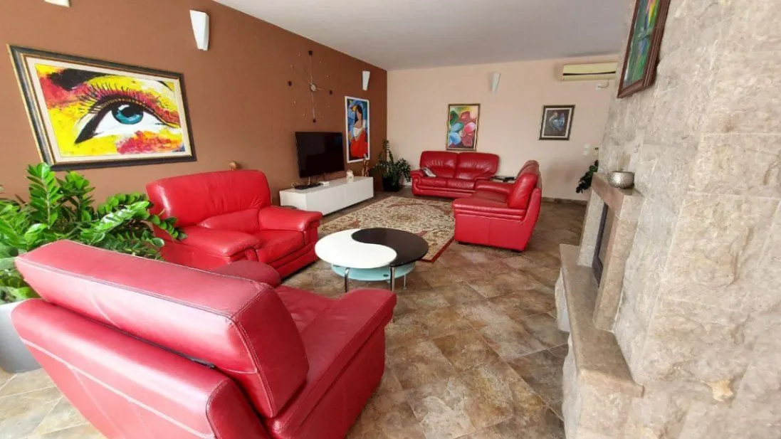 Sale, house, 495m², Ivanovići, Budva