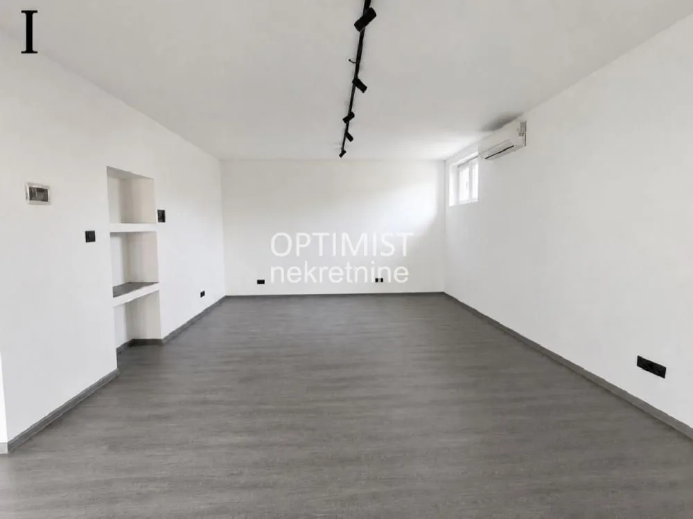 Rent, office space, 45m², Savski Venac, Beograd