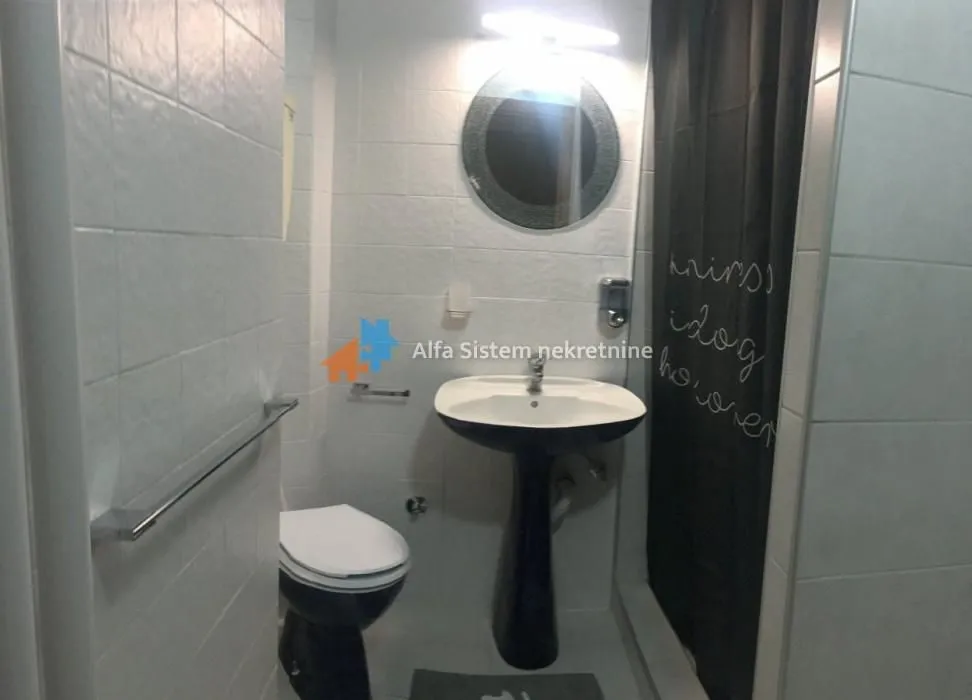 Rent, two bedroom apartment, 80m², Filmski Grad, Beograd