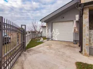 Sale, house, 185m², Zeta, Podgorica - image 15