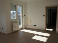 Izdavanje, stan, 118m², Dušanovac, Voždovac Sve Podlokacije - image 4