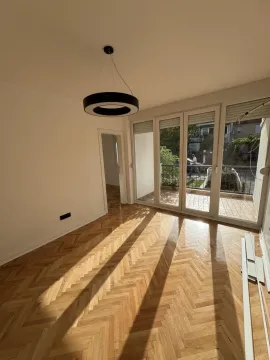 Izdavanje, dvosoban stan, 66m², Zabjelo, Podgorica - image 4