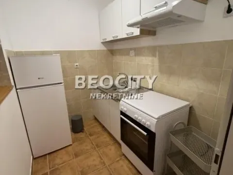 Izdavanje, dvosoban stan, 48m², Centar, Novi Sad - image 7