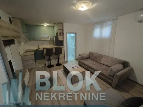 Rent, studio apartment, 28m², Podgorica, Crna Gora - image 5