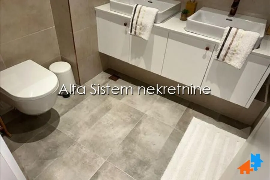 Rent, four bedroom apartment, 147m², Savski Venac, Beograd