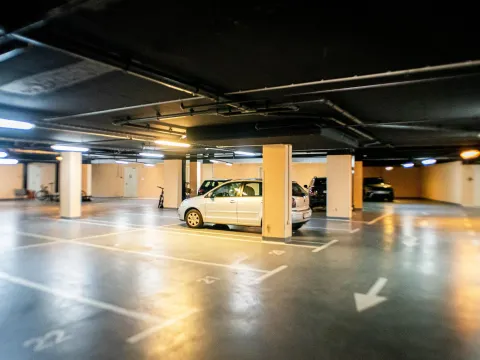 Rent, two bedroom apartment, 130m², Porto Montenegro, Tivat - image 24