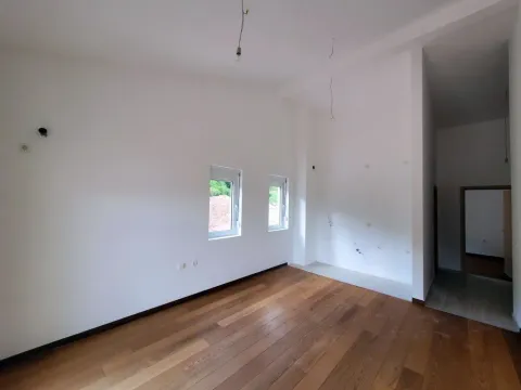 Sale, apartment, 50m², Pržno, Budva - image 2