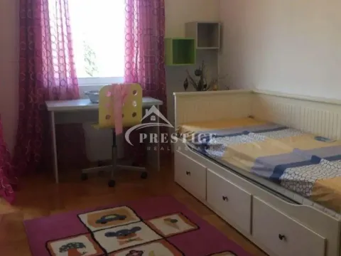 Izdavanje, trosoban stan, 90m², Blok 9, Podgorica - image 10