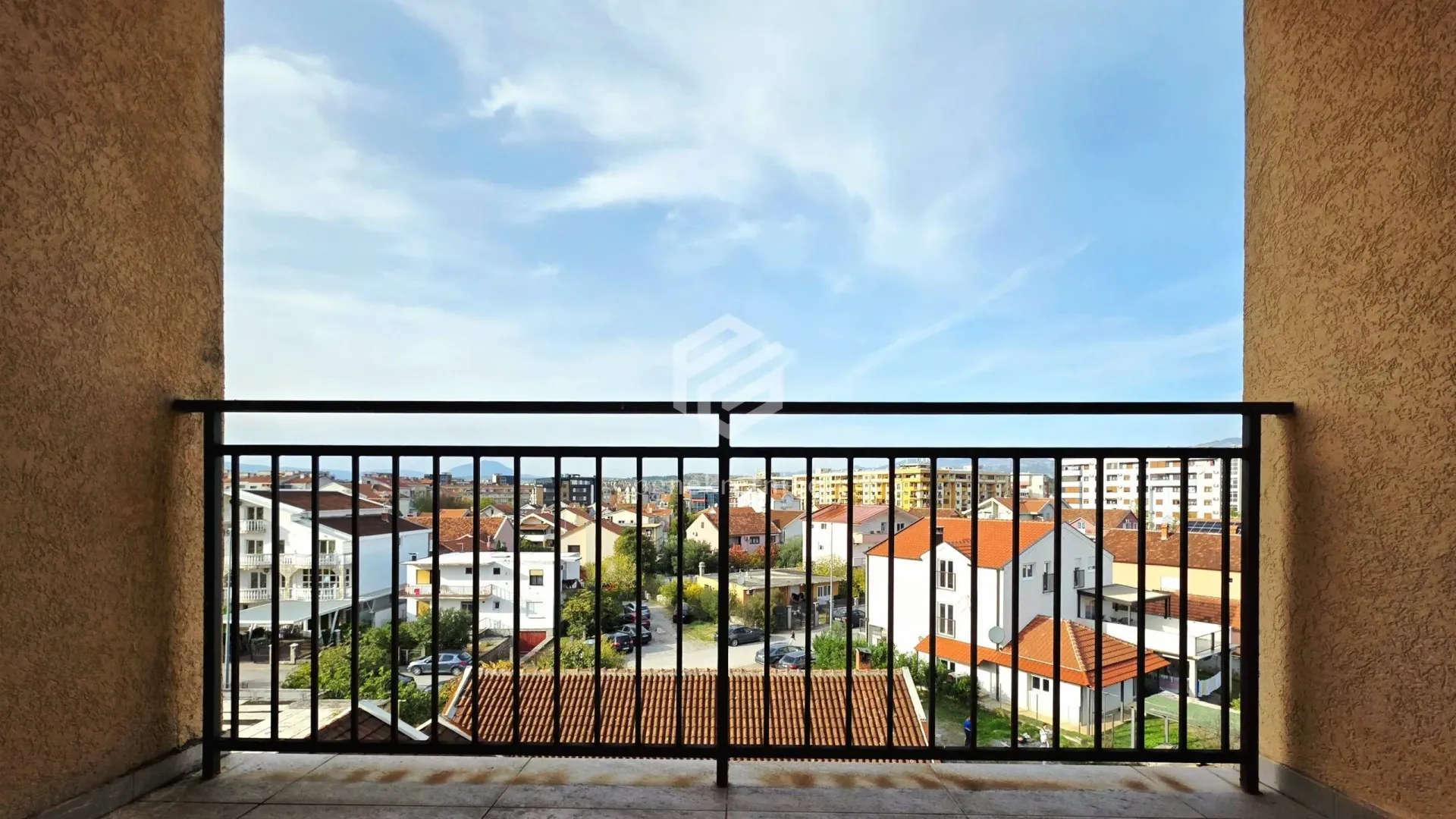 Prodaja, dvosoban stan, 76m², Stari Aerodrom, Podgorica