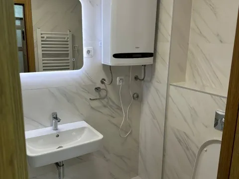 Rent, one bedroom apartment, 45m², New City, Podgorica - image 9