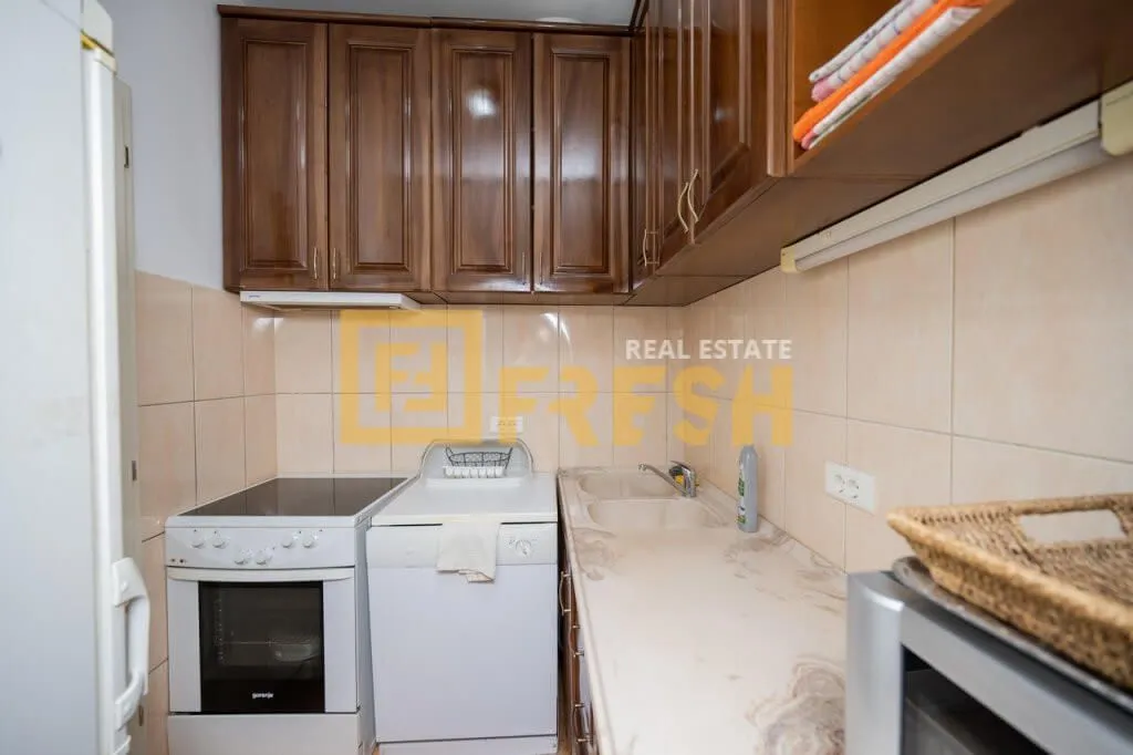 Izdavanje, jednosoban stan, 47m², Preko Morače, Podgorica