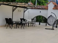 Izdavanje, trosoban stan, 85m², Senjak, Beograd - image 18