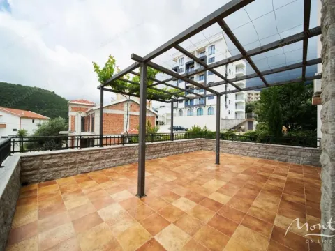 Prodaja, kuća, 495m², Bečići, Budva - image 8