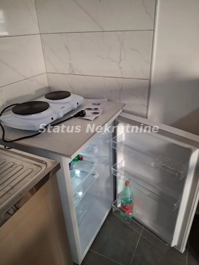 Izdavanje, garsonjera, 21m², Adice, Novi Sad Sve Podlokacije