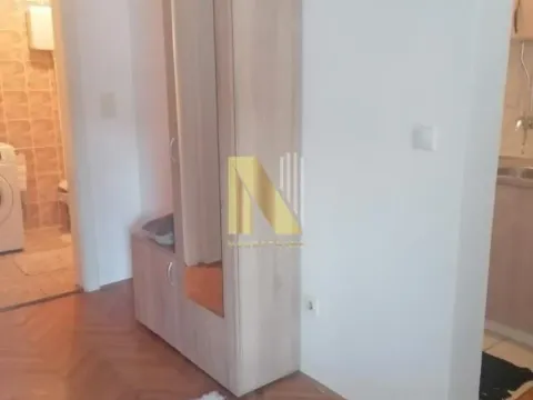 Izdavanje, dvosoban stan, 41m², Bulevar Oslobodjenja, Novi Sad Sve Podlokacije - image 6