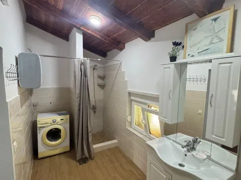 Prodaja, kuća, 208m², Obzovica, Cetinje - image 13