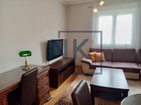 Izdavanje, jednosoban stan, 42m², City Kvart, Podgorica - image 3