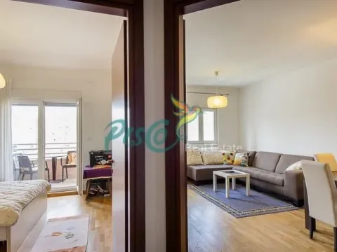 Rent, one bedroom apartment, 45m², City Kvart, Podgorica - image 3