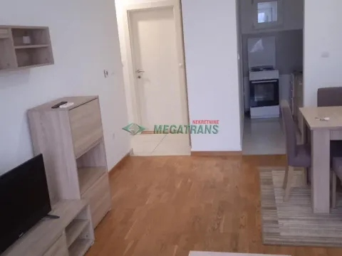 Izdavanje, jednosoban stan, 38m², Novi Sad Sve Podlokacije, Novi Sad - image 2