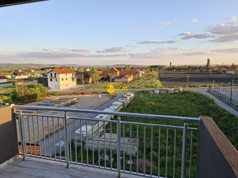 Rent, three bedroom apartment, 64m², Borča 1, Borča Sve Podlokacije - image 6