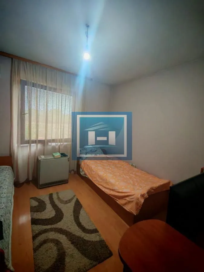 Prodaja, kuća, 204m², Gloždak, Paraćin