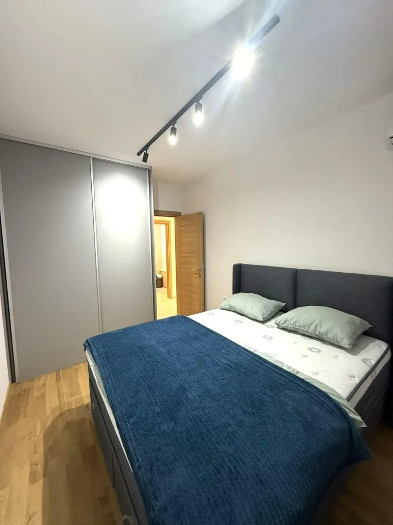Izdavanje, dvosoban stan, 53m², New City, Podgorica