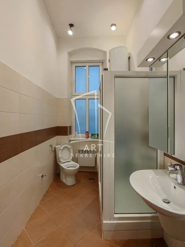Sale, three bedroom apartment, 160m², Tolicin Venac, Beograd