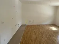 Prodaja, dvosoban stan, 75m², Stara Varoš, Podgorica - image 7