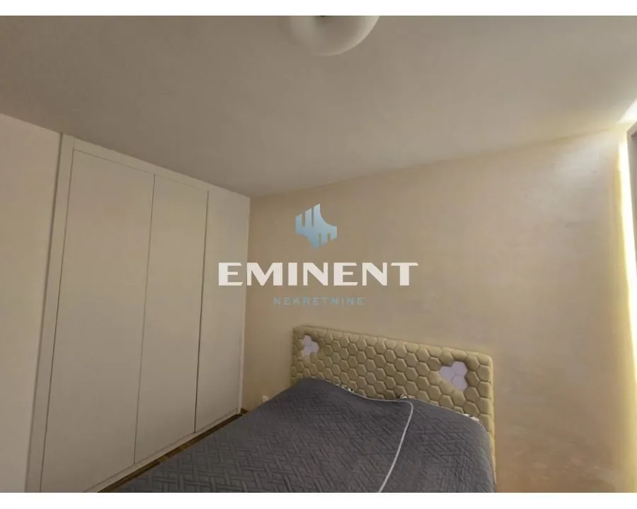 Rent, two bedroom apartment, 47m², Zemun Gornji Grad, Zemun Sve Podlokacije
