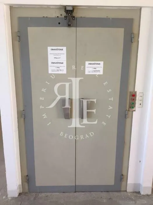 Rent, office space, 1265m², Altina, Beograd