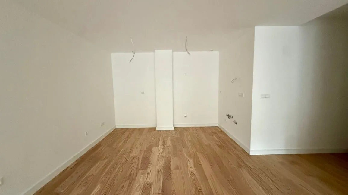 Izdavanje, stan, 125m², Crveni Krst, Beograd