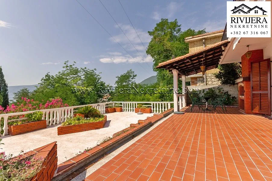 Prodaja, kuća, 184m², Bijela, Herceg Novi