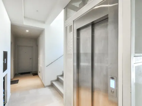 Sale, one bedroom apartment, 57m², Tivat, Crna Gora - image 2