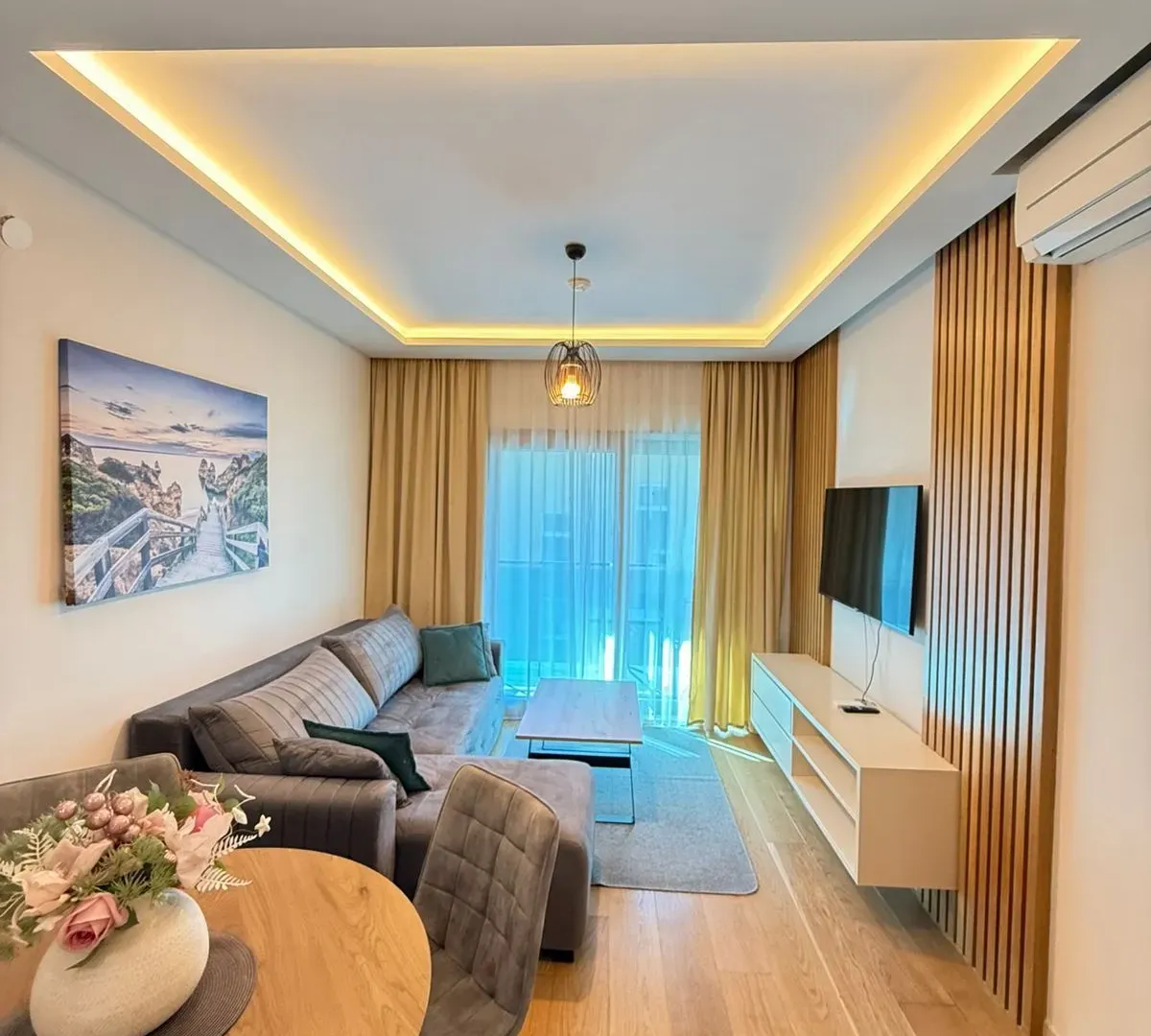 Rent, two bedroom apartment, 70m², Pržno, Budva