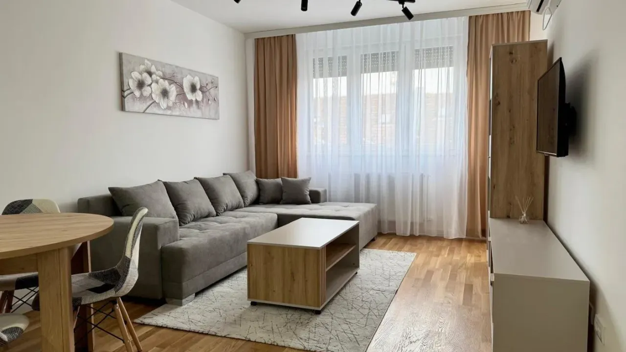 Izdavanje, jednosoban stan, 45m², Podbara, Novi Sad Sve Podlokacije