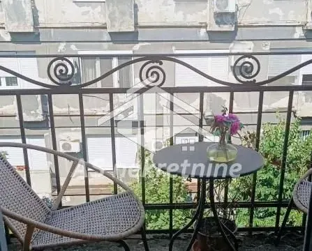 Rent, four bedroom apartment, 120m², Stari Grad, Beograd - image 18