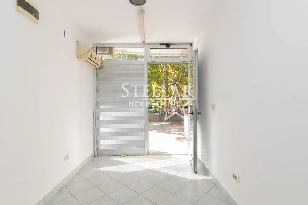 Rent, office space, 11m², Pobrežje, Podgorica