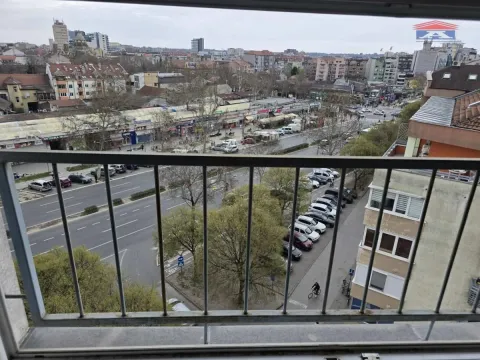 Prodaja, četvorosoban stan, 107m², Bulevar Oslobodjenja, Novi Sad Sve Podlokacije - image 22