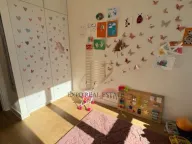 Izdavanje, trosoban stan, 76m², Savski Venac, Beograd - image 16