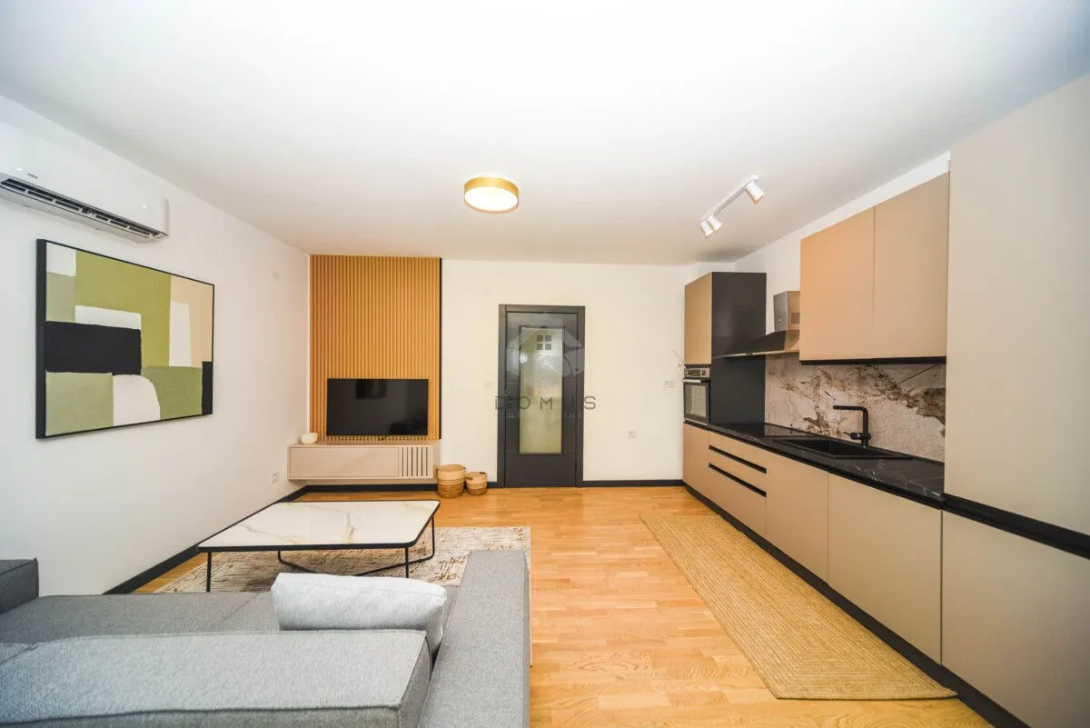 Rent, two bedroom apartment, 70m², Gorica C, Podgorica