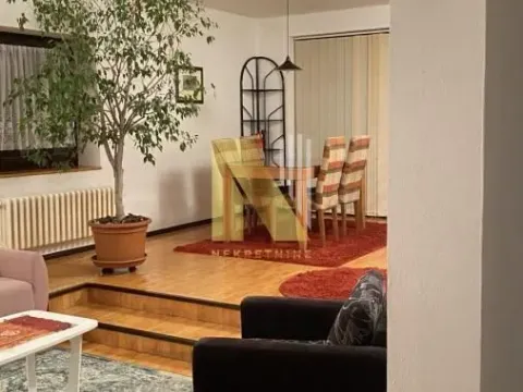 Sale, house, 256m², Banatić, Novi Sad Sve Podlokacije - image 4