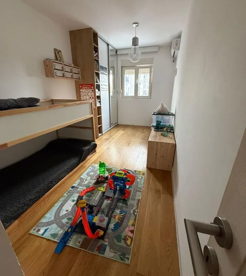 Sale, two bedroom apartment, 72m², Centar, Bar