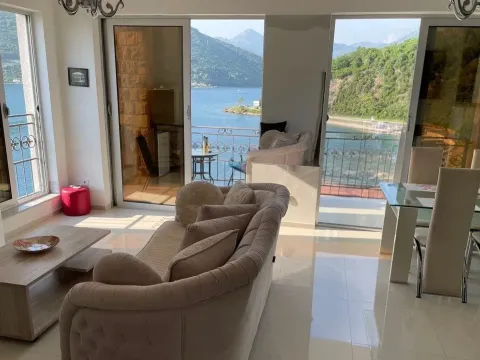 Izdavanje, stan, 87m², Tivat, Crna Gora - image 3