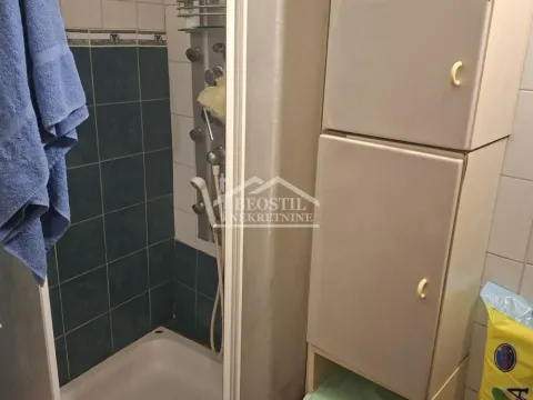 Prodaja, trosoban stan, 74m², Savski Venac, Beograd - image 16