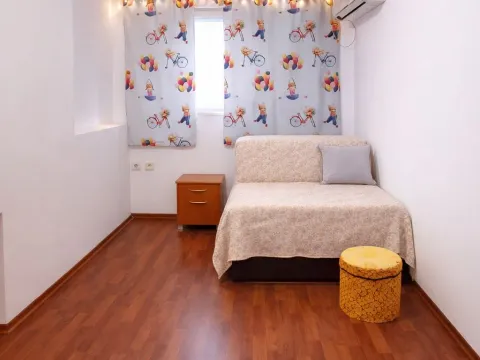 Prodaja, trosoban stan, 66m², Centar, Podgorica - image 9