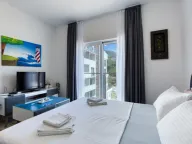 Rent, studio apartment, 25m², Bečići, Budva - image 10
